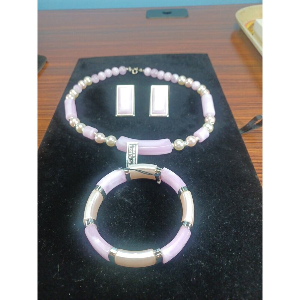 Vintage Genuine Lucite Pink White & Silver Toned Set Necklace,Bracelet & Earring - Picture 2 of 9